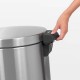 Купи 2 х 20 л. цвят матиран инокс кош за смет с педал Brabantia