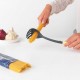 Лъжица за спагети в цвят ванилия - жълто Brabantia от серия TASTY +